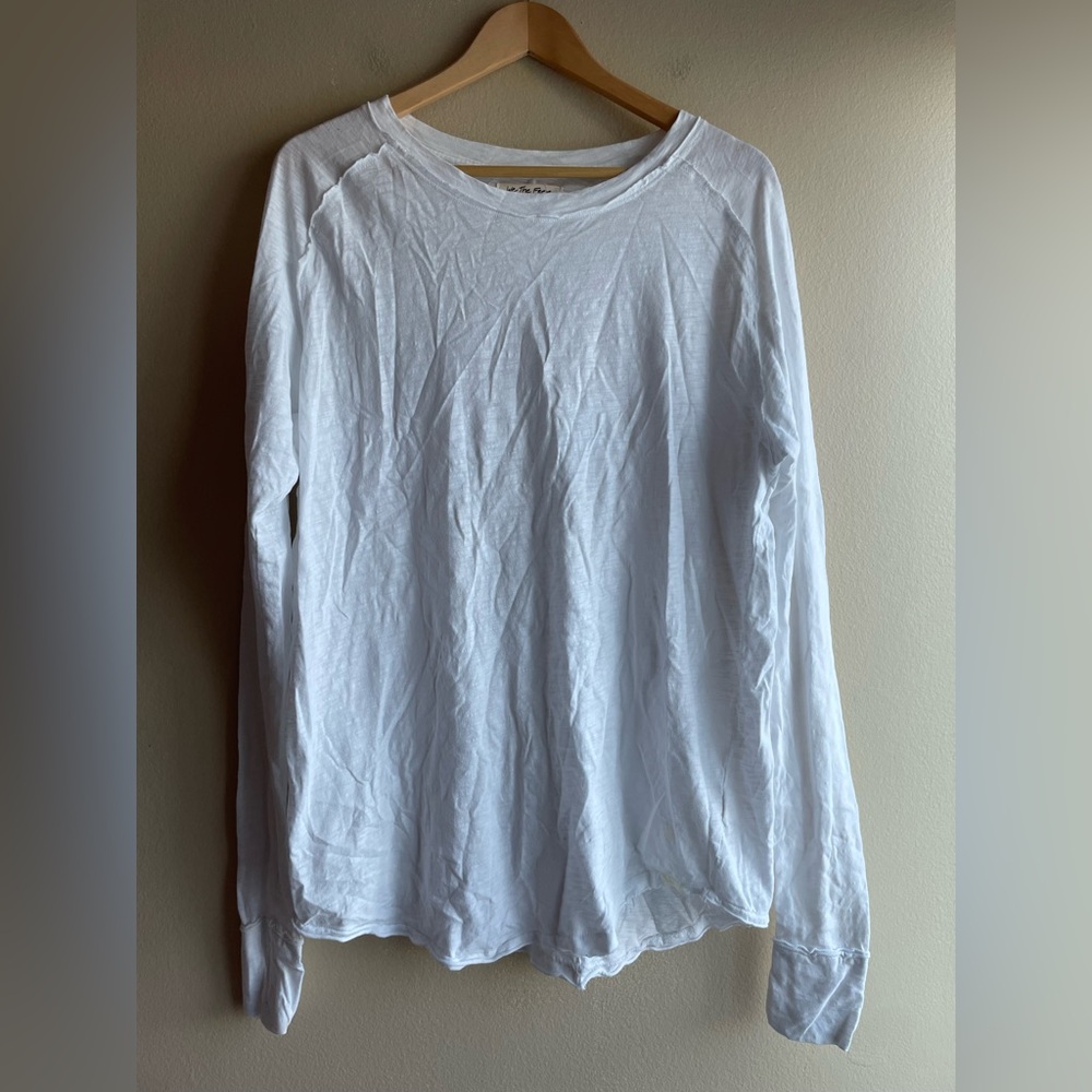 We the Free Women White Tee Shirt Long Sleeve Small